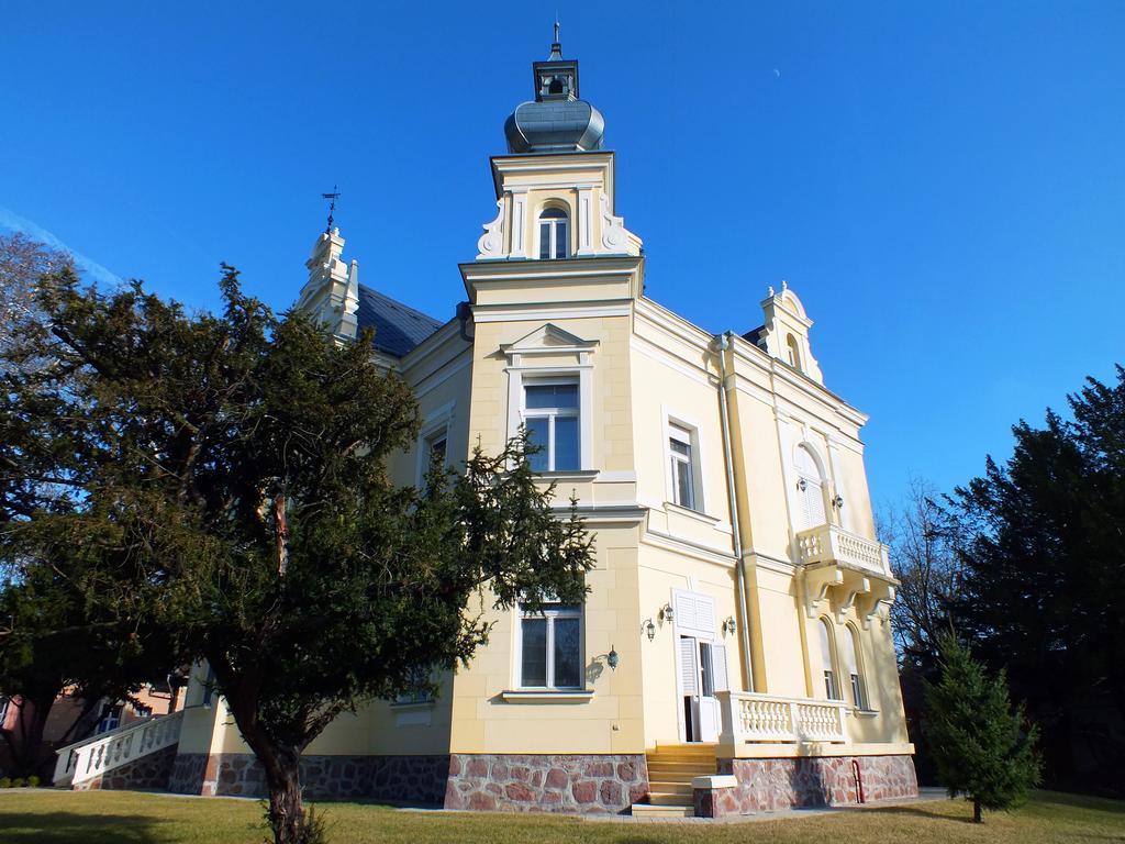 Thanhoffer Villa Siófok Exteriér fotografie